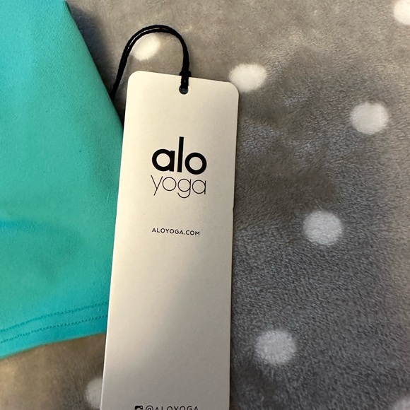 Alo Real Bra Tank - Picture 4 of 7